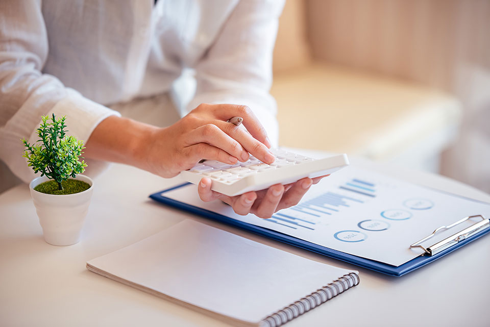 Commercial-Settlements-img